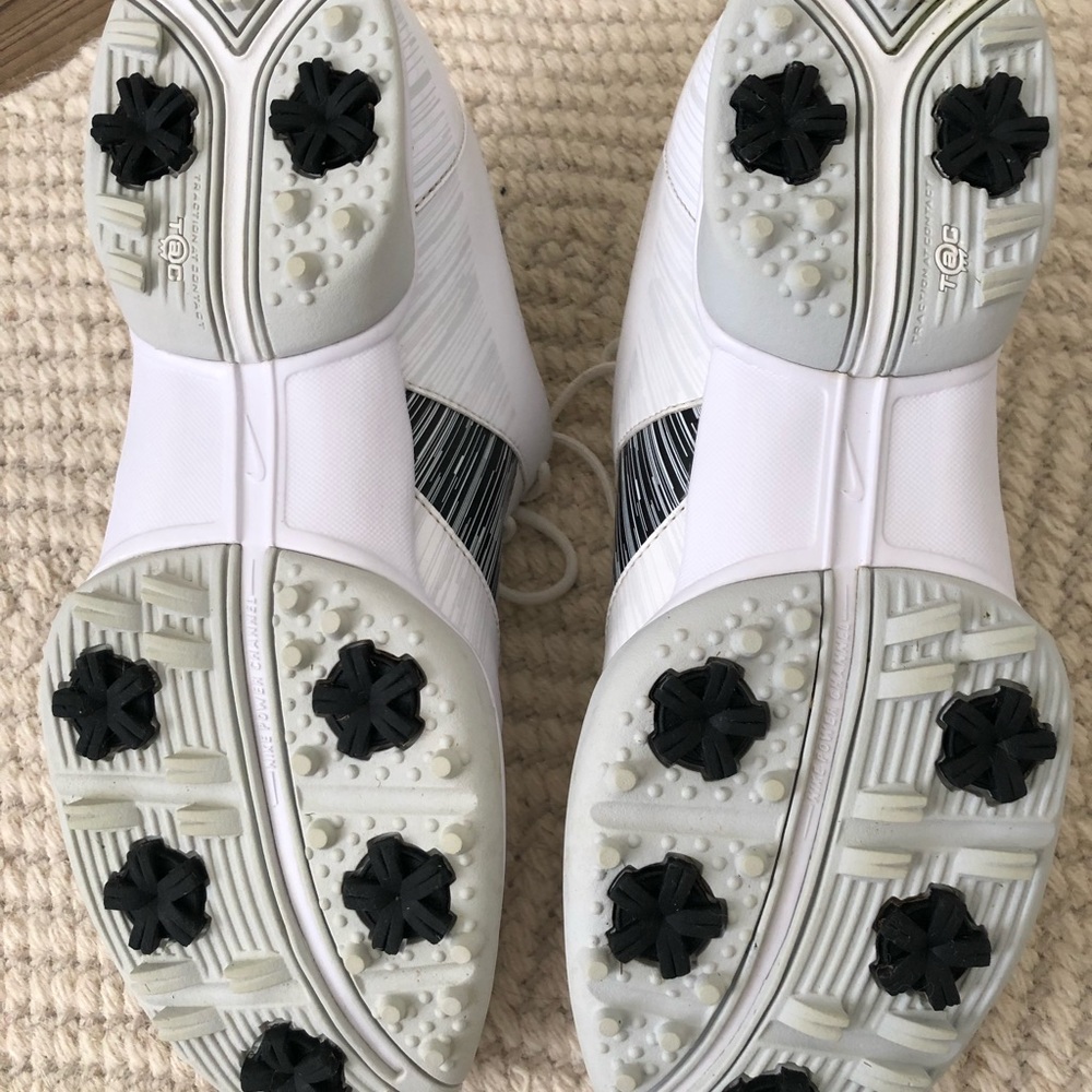 Women’s Nike Delight V Golf